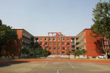 钟祥市高科学校位置在哪里？