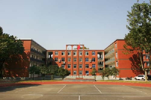 钟祥市高科学校.jpg