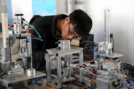 武汉高科技工学校机电一体化技术专业