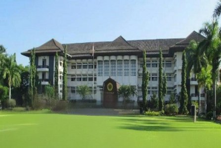 马塔兰大学2025年本科、研究生学位介绍