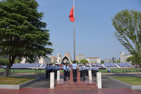b1af0206-424f-4e83-a19a-986d1e54c447.jpg